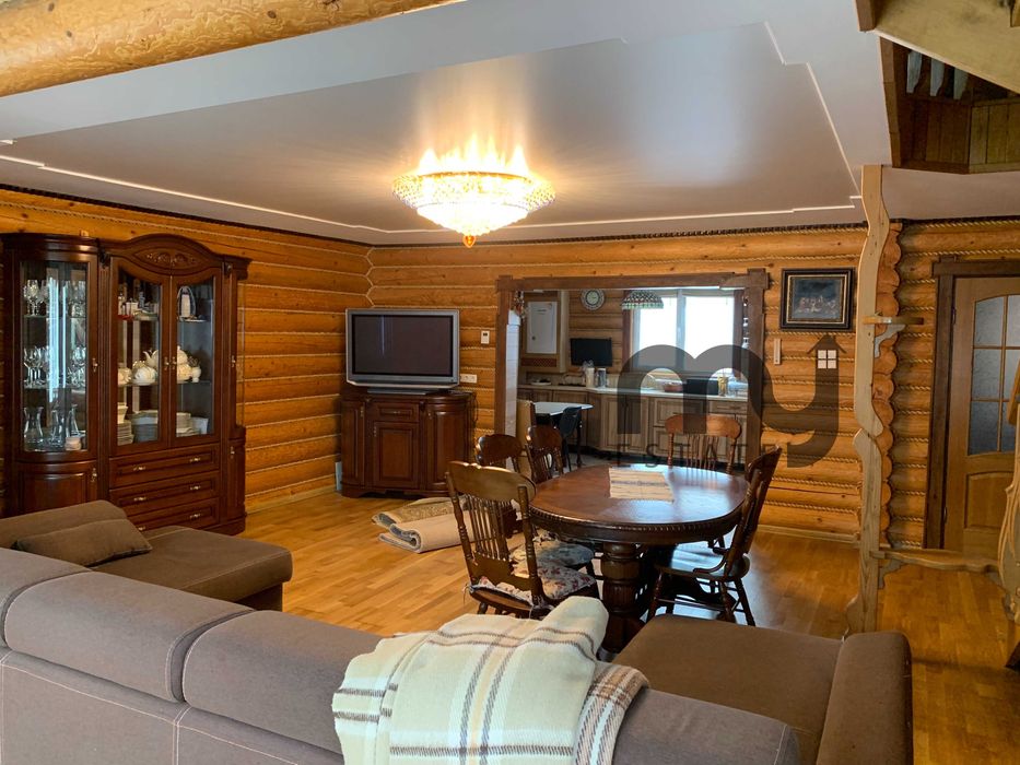 Оренда затишного будинку 190 м²/ Нивки вул Стеценка, Мрії / аренда дом