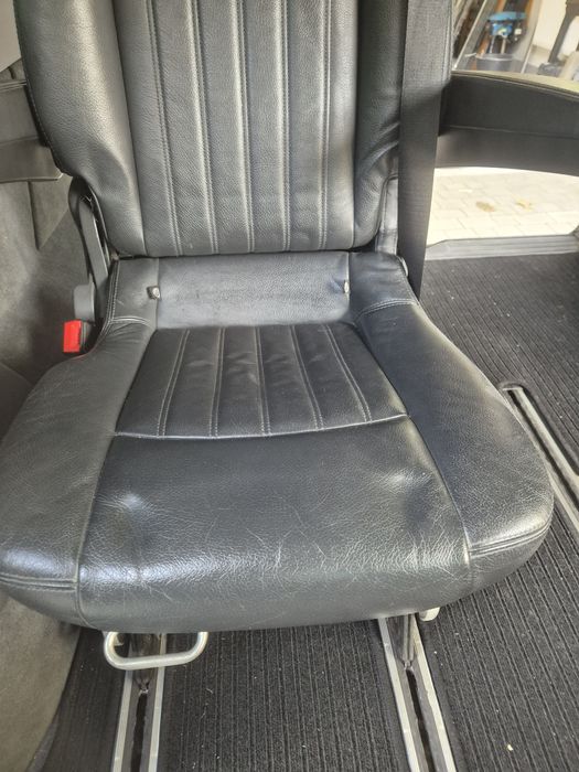 Fotele Kapitanskie Viano/Vito 639 Skóra czarna