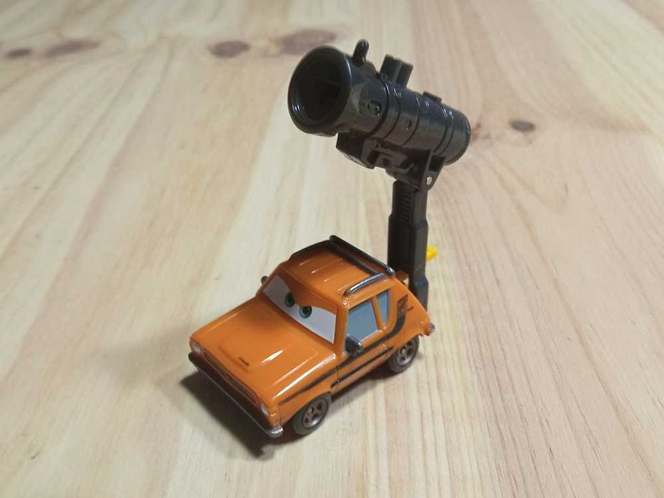 Cars 2 Action Agents - Grem