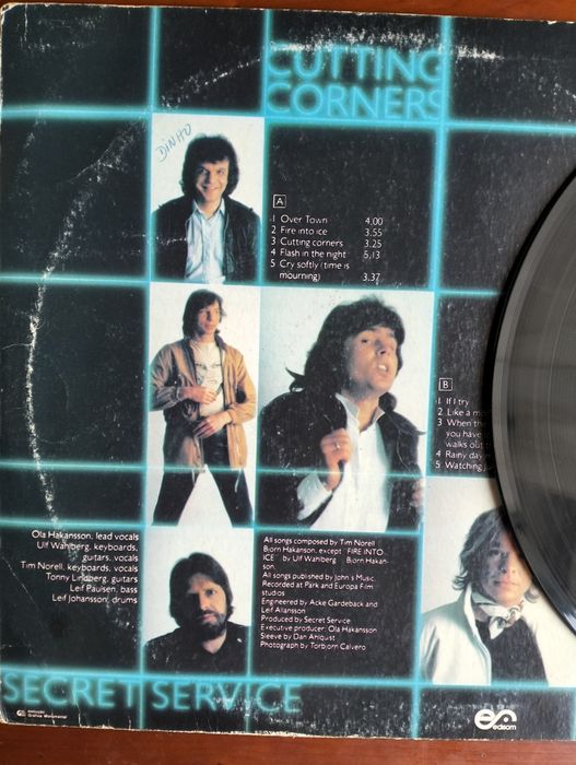 LP Secret Service - Cutting Corners