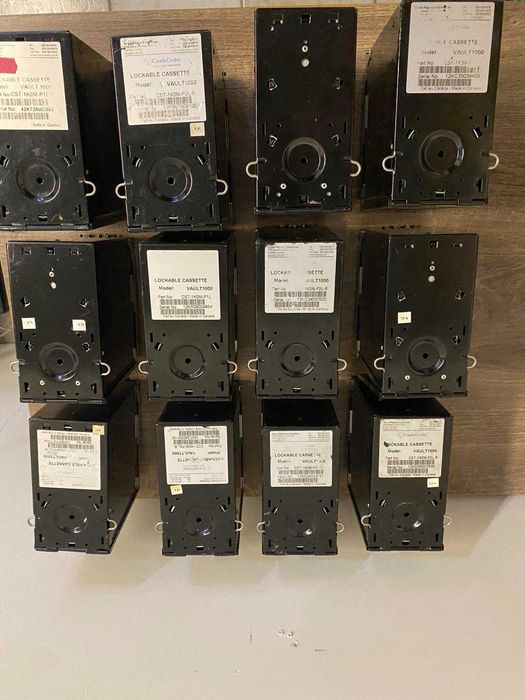 Валідатори CashCode + касета T1000, б/в, готові до роботи