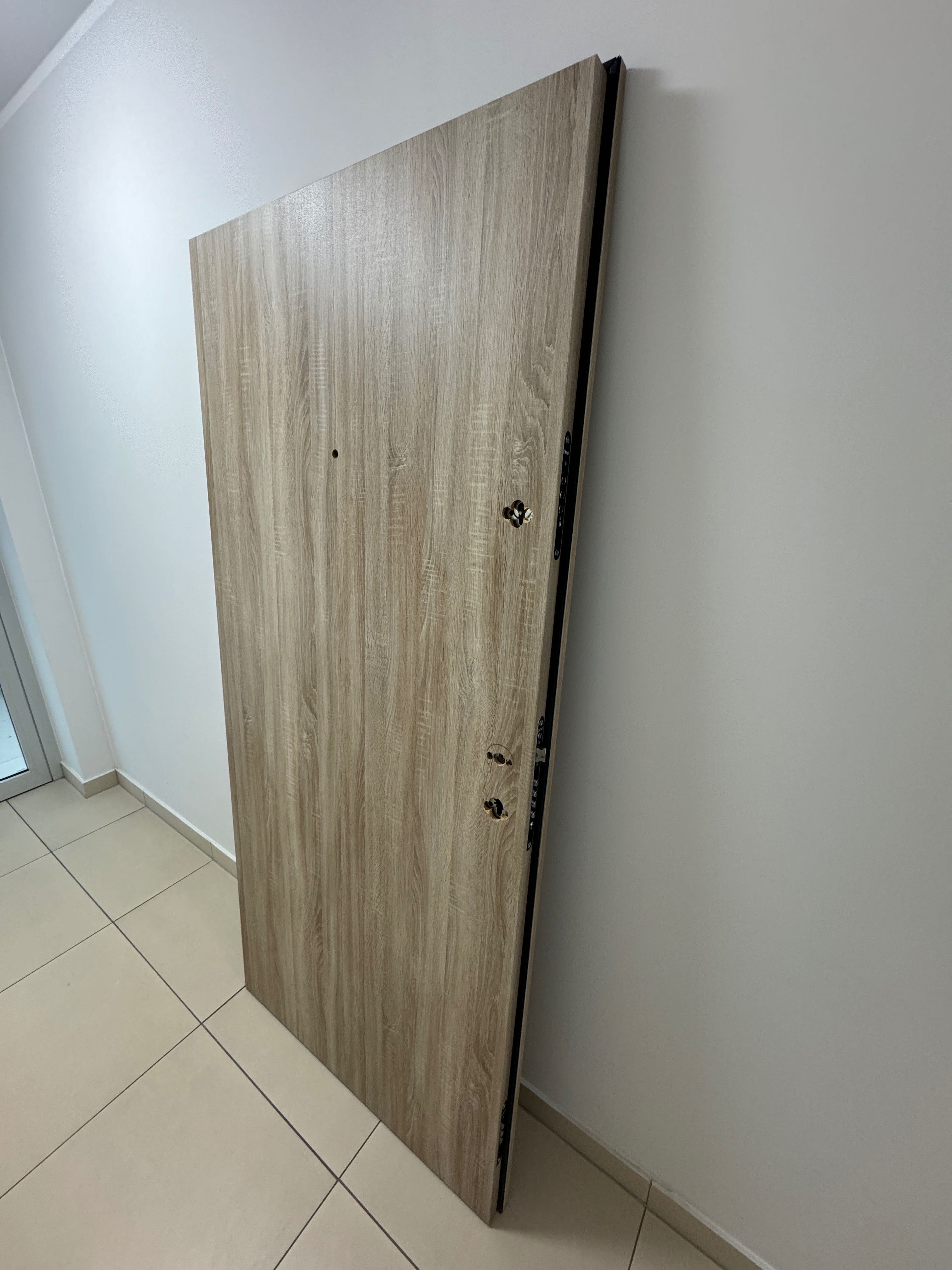 Drzwi zewnętrzne / wewnętrzne Delta Magnum GGK