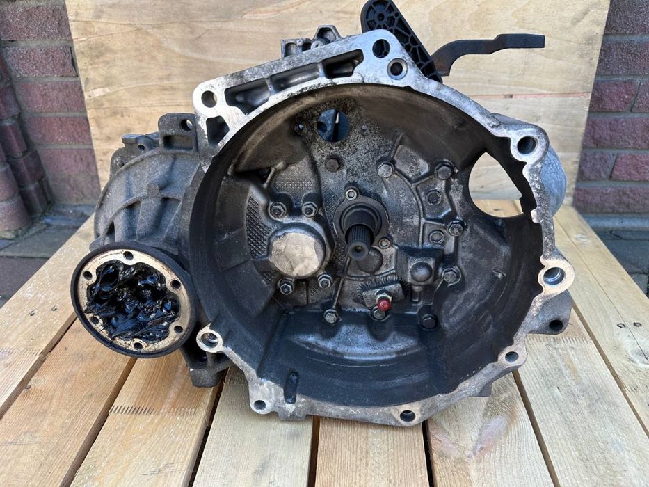 Коробка КПП 1.9 VW Volkswagen Golf 5 Jetta 5 Passat B6 Caddy Touran