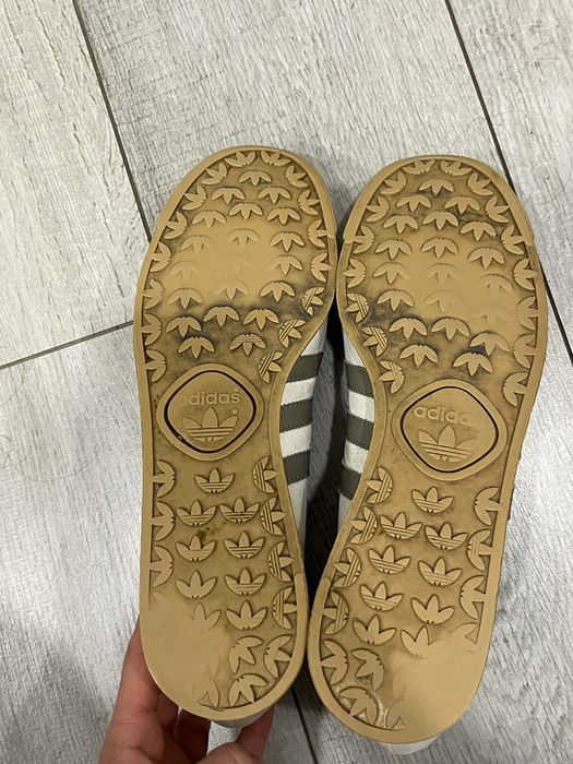 Кросівки Adidas SAMOA оригінальні в дуже хорошому стані nikestoneislan