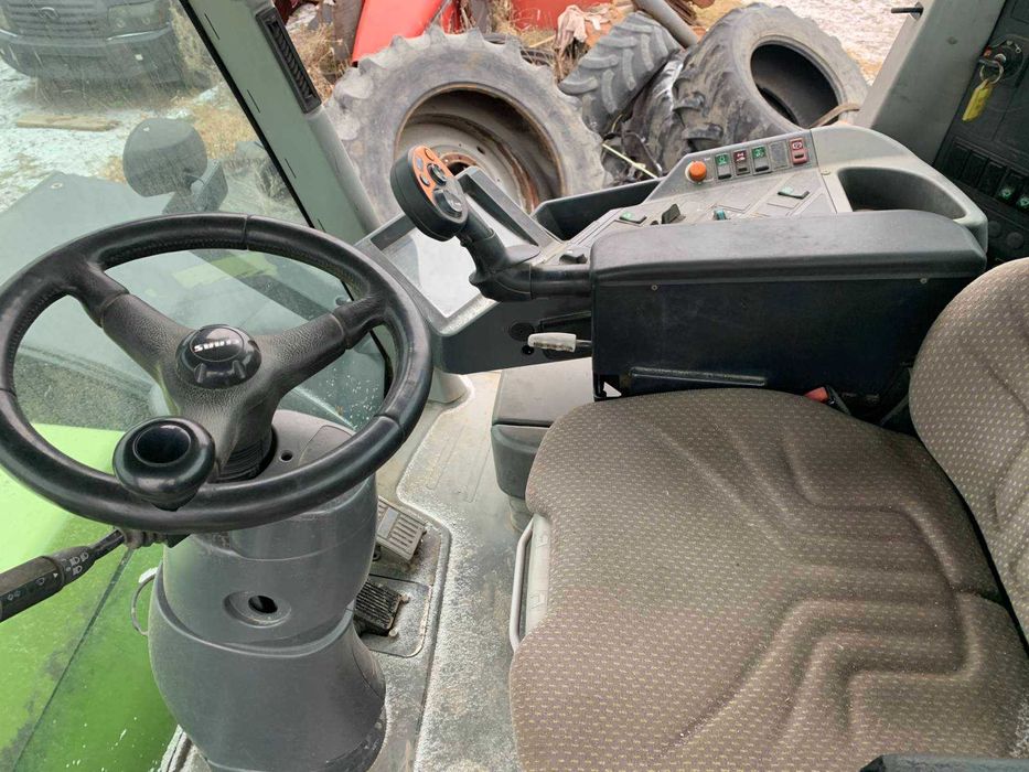 Елементи тракторів Claas 3800 3300 Xerion / Atles 936