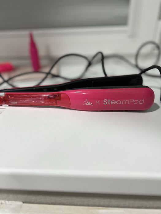 Продам утюжок для волосся  LOREAL PROFESSIONAL STEAMPOD 3.0 Barbie