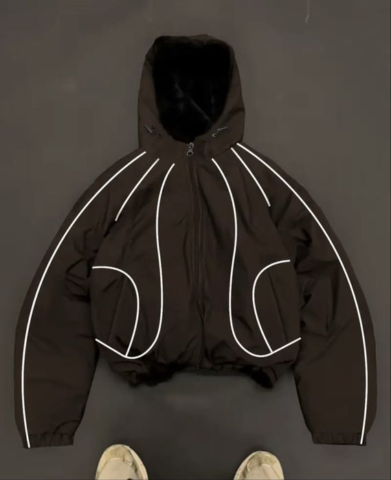 Жіноча куртка/ветровка