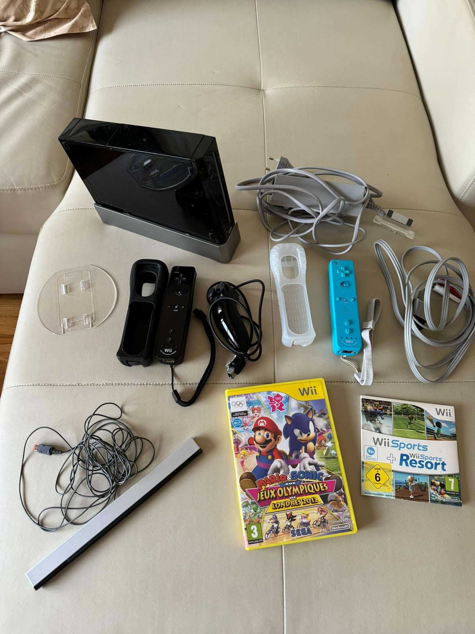 Nintendo Wii Preta com comando wii motion plus e jogos