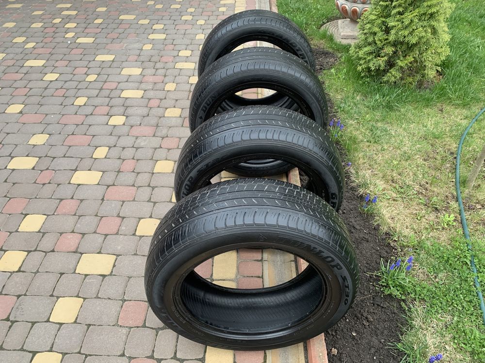 Автомобільні шини Dunlop grandtrek st 30 245/55/r19