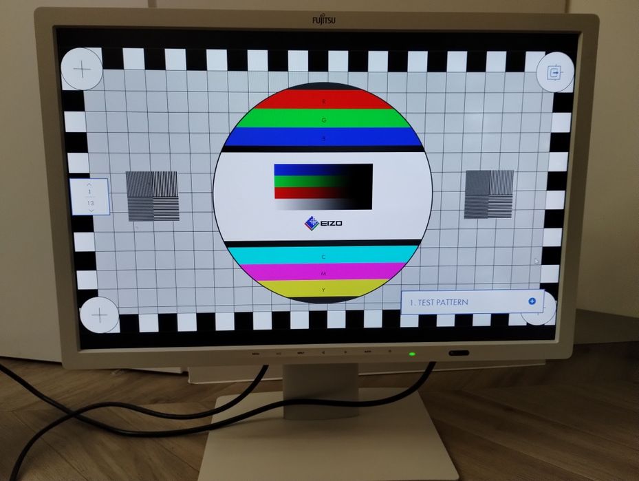 Monitor monitor 24 cali Fujitsu LED pivot USB HDMI DVI DisplayPort VGA