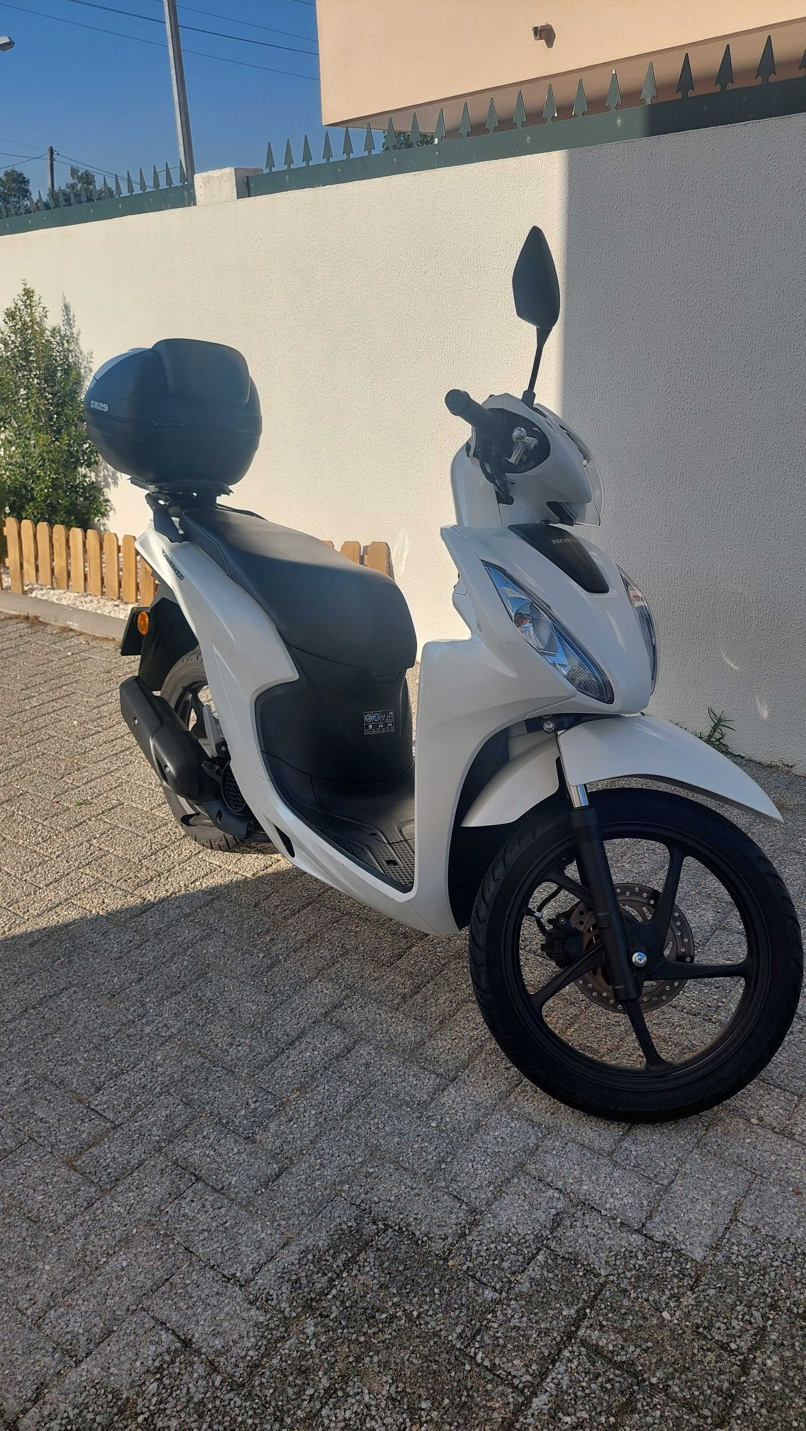 Honda VISION 110
