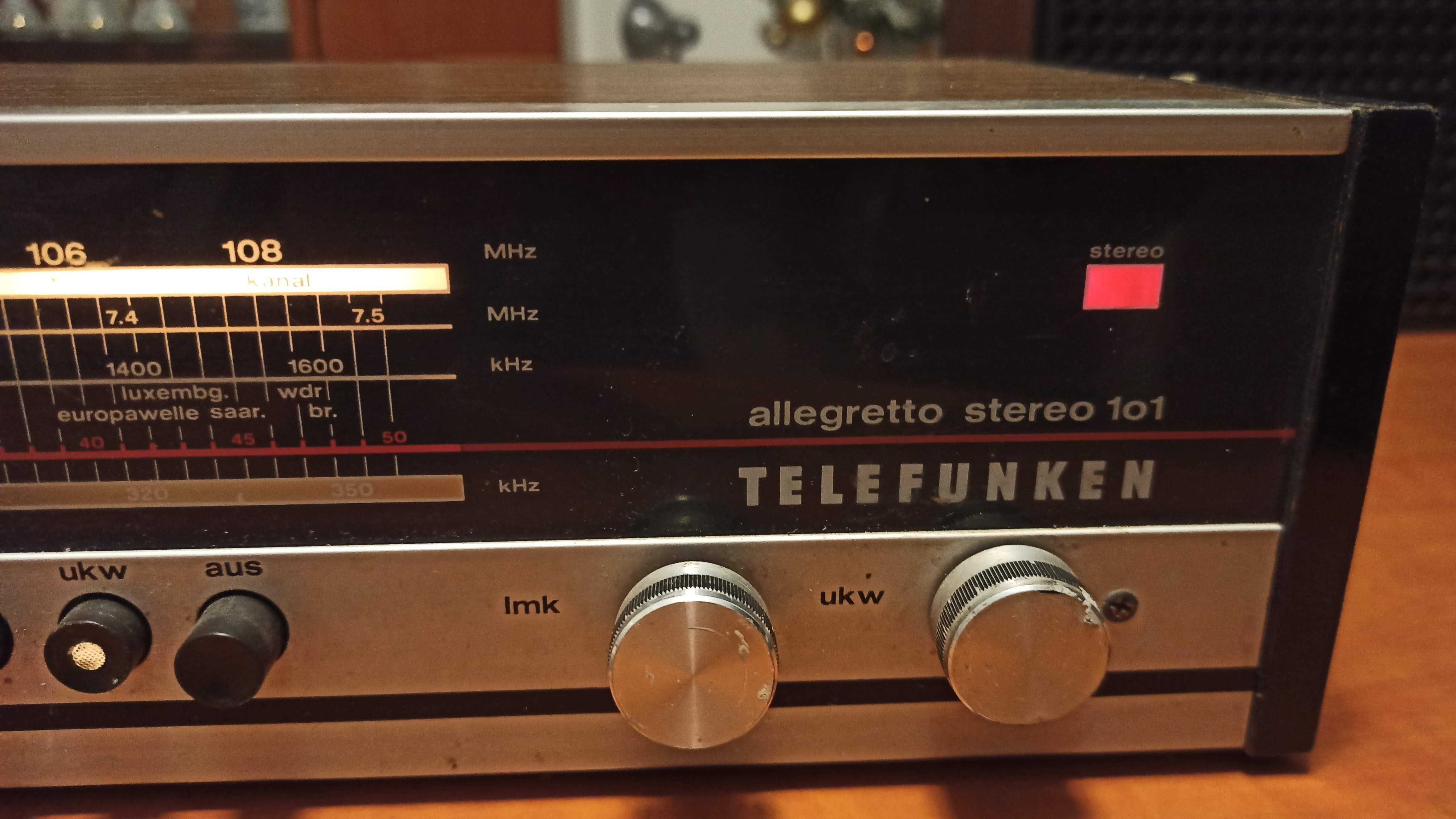 Rádio vintage Telefunken Allegretto Stereo 101
