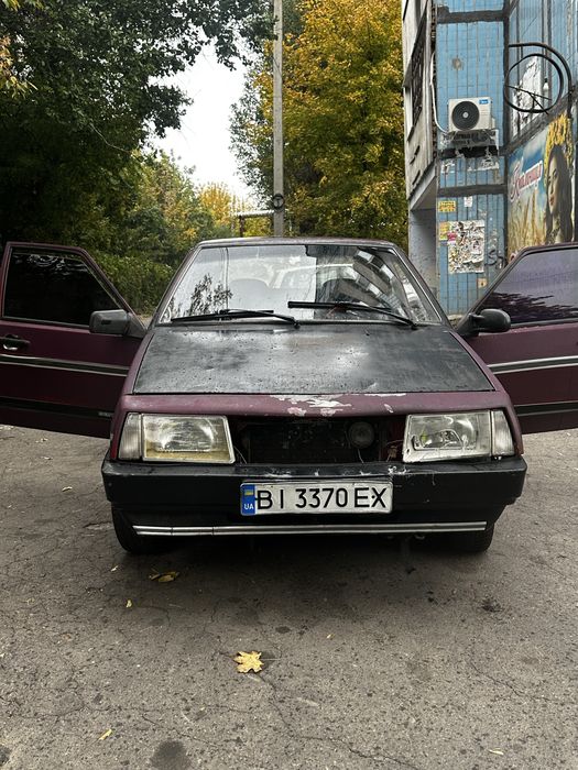 Продам ваз 2109.
