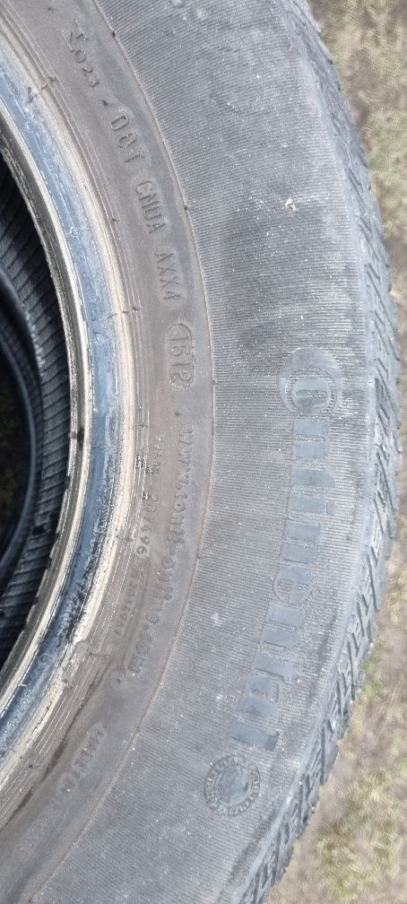 Opony całoroczne Continental 215/70R16 100H bieżnik średnio 5mm