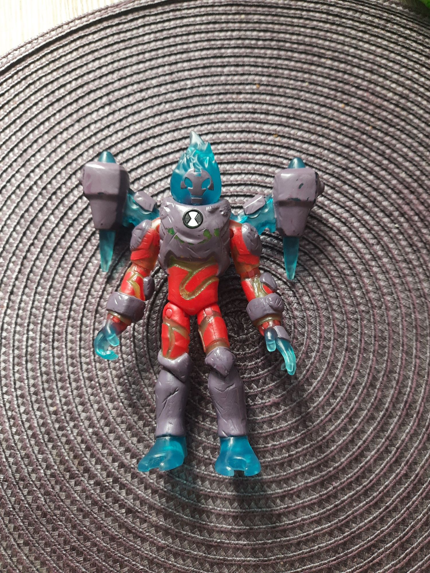 Figurki Ben 10 oryginalne