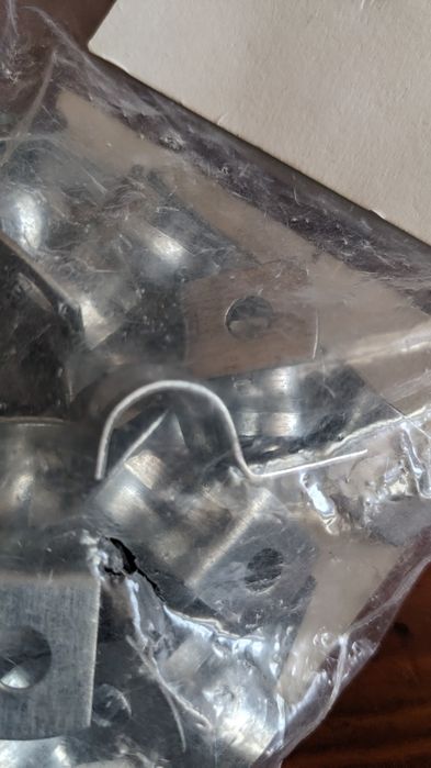 Скоба монтажна металева СММ-12