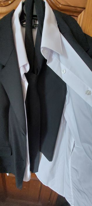 Traje feminino académico