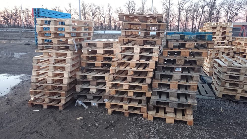 Продаж та Bикуп дерев'яних піддонів в м. Суми