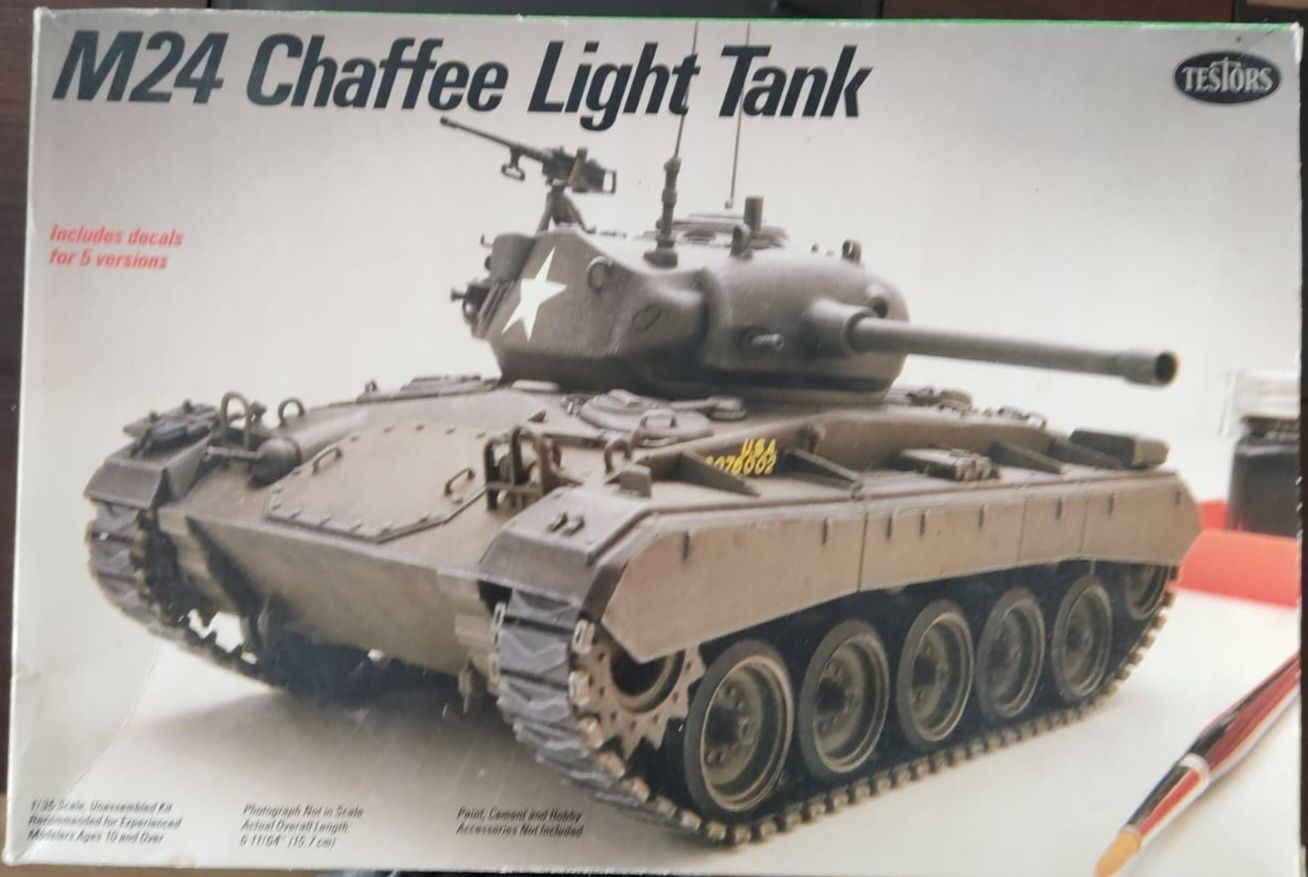 OKAZJA ! Model do sklejania. M24 Chaffee Light Tank