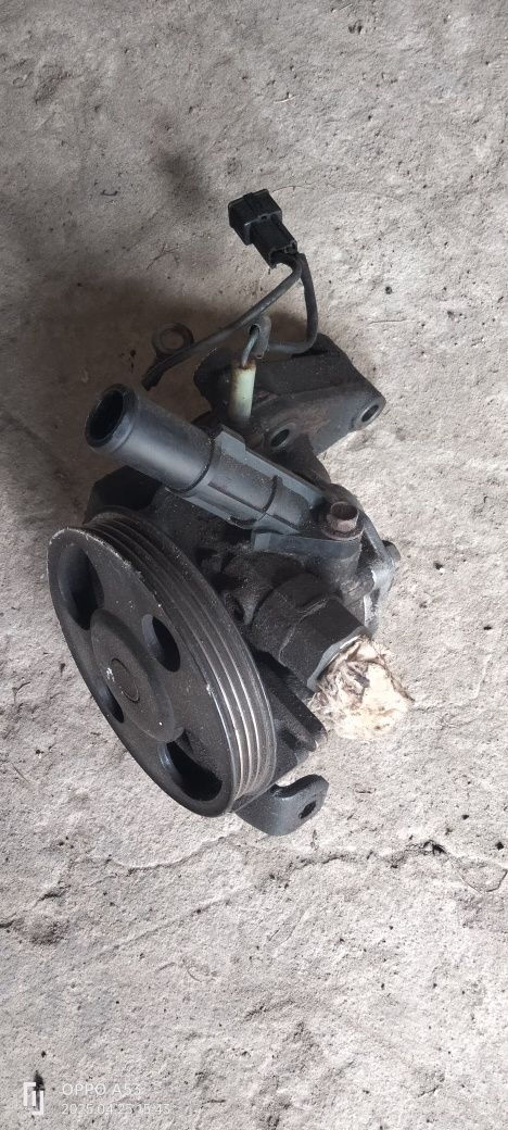 Насос ГУР мазда 323f ba