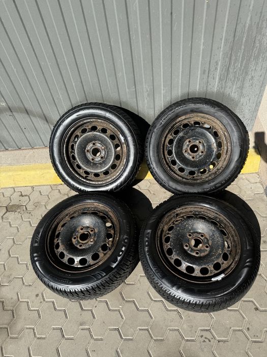 Зимові шини з дисками 5х112 r16