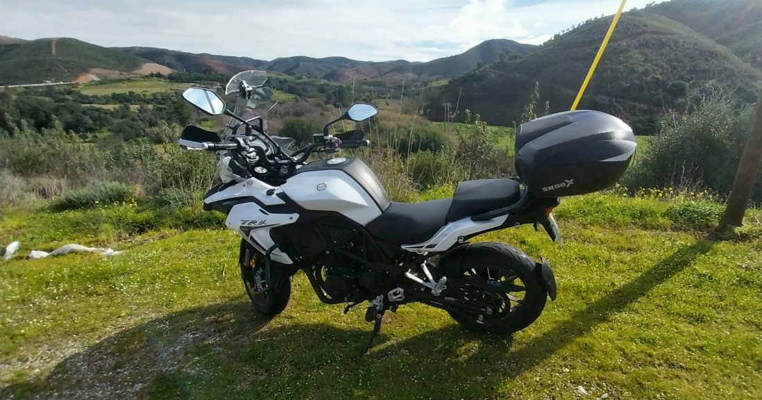 Benelli TRK 502 Impecável