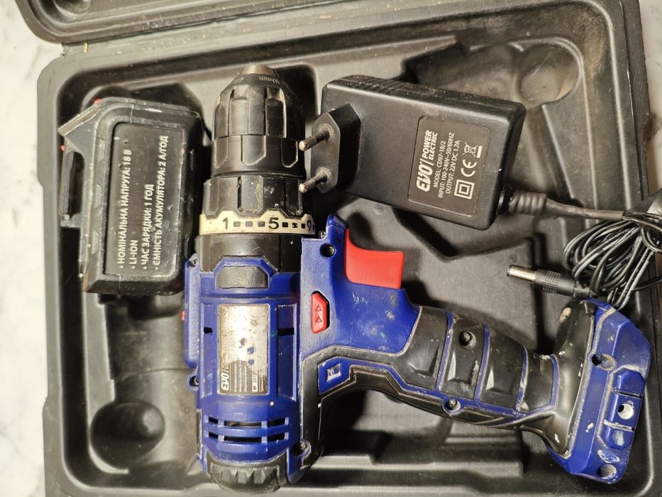 Шуруповерт bosch