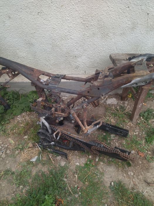 Продам мотоцикл по забчастинам