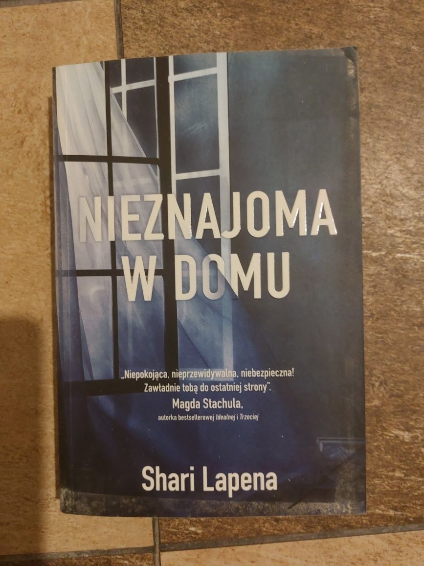 , Nieznajoma w domu " Shari Lapena