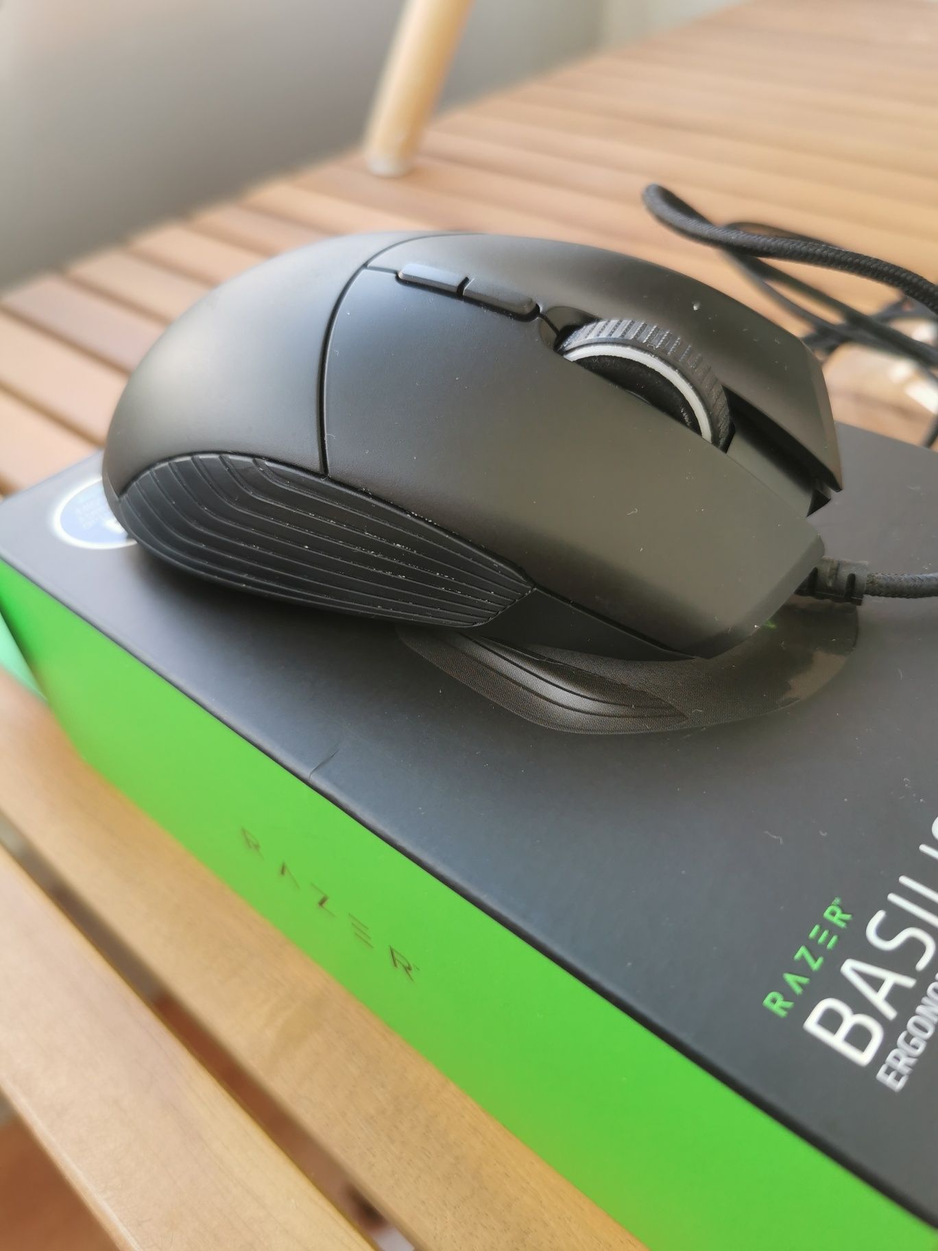 rato razer basilisk