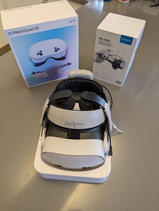 Meta Quest 3S 256 GB + Bobovr M3 Pro