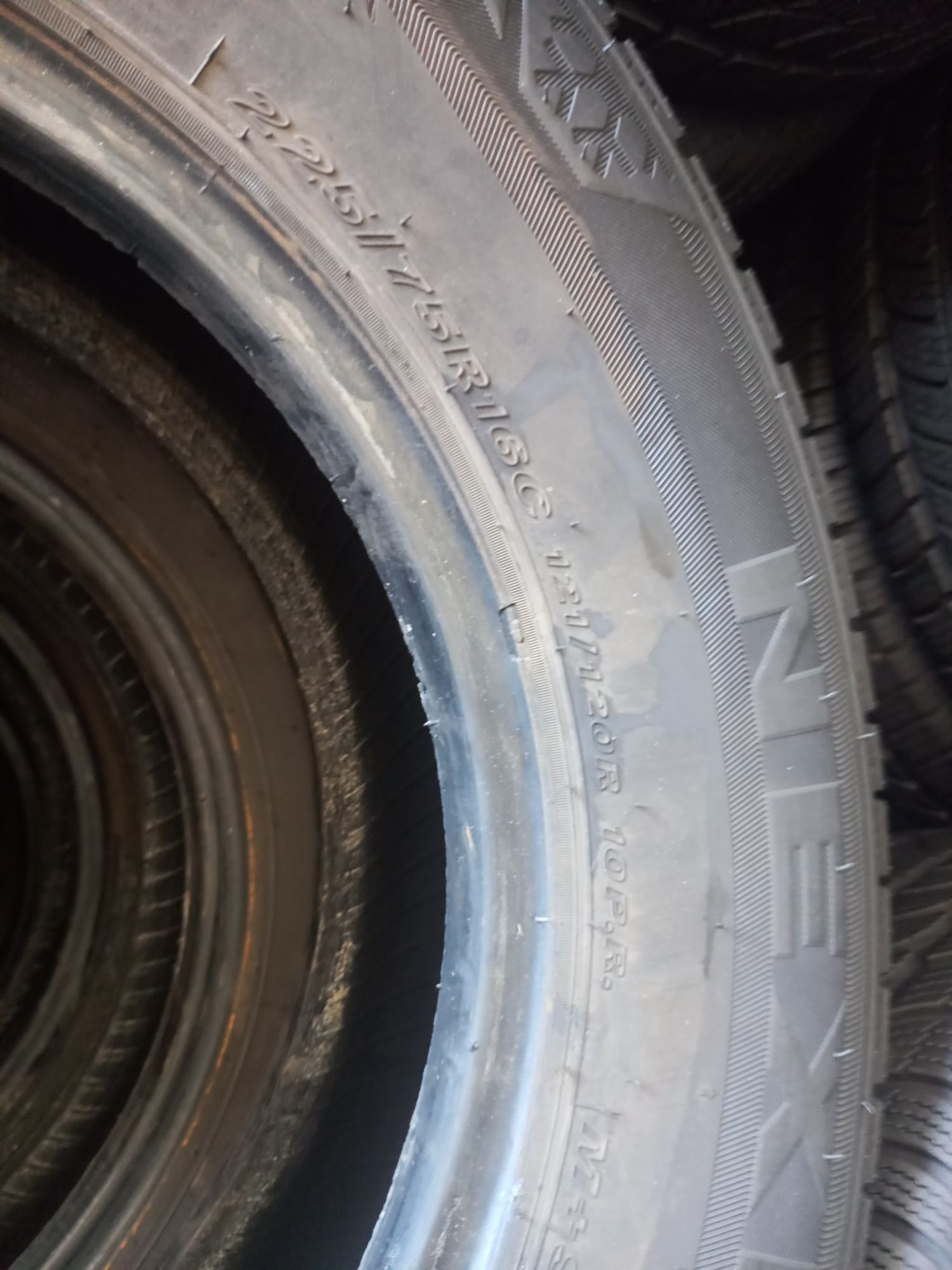 Opony nowe demo 225/75/16c nexen 2 szt 2020 rok prod