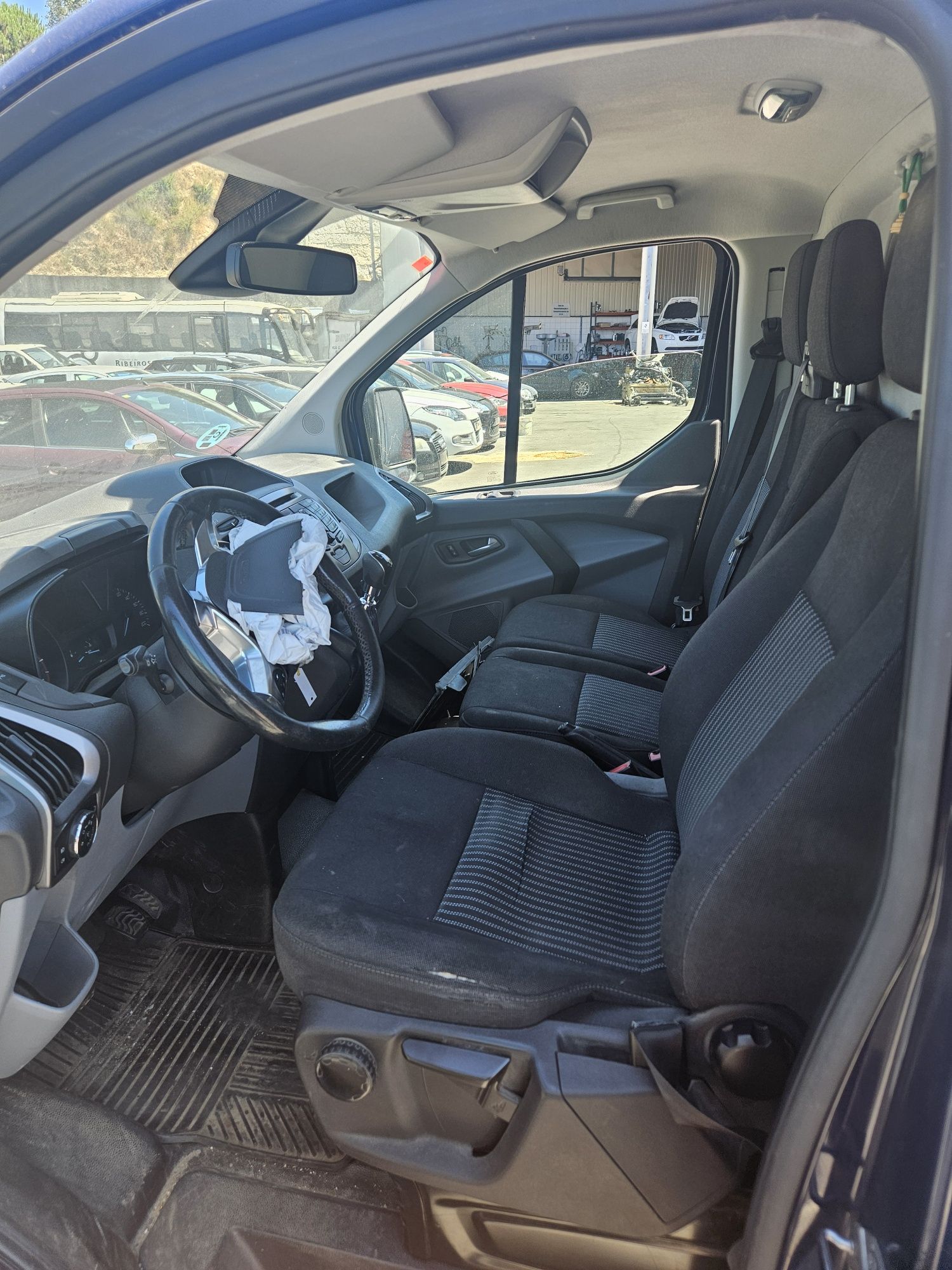 Ford Transit Costum 2.0 TDCi Eco Blue de 2016 para peças
