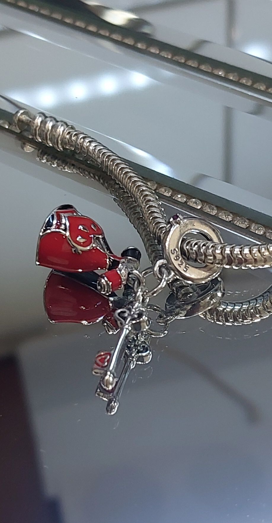Charm's- królowa kier S925