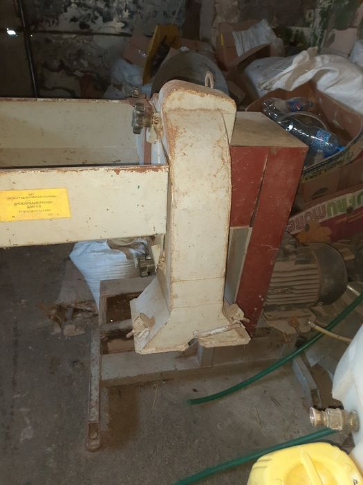 Дробилка, отличное состояние.