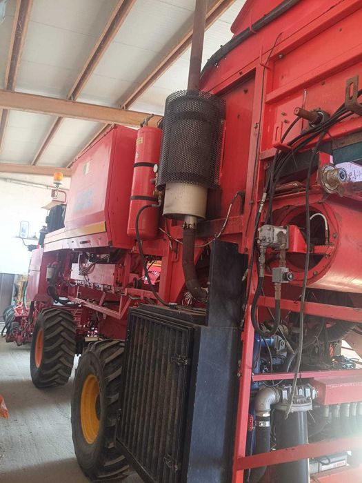 Kombajn do pomidor POMAC 2011