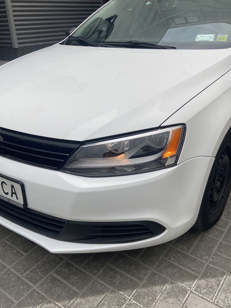 Volkswagen jetta 2012