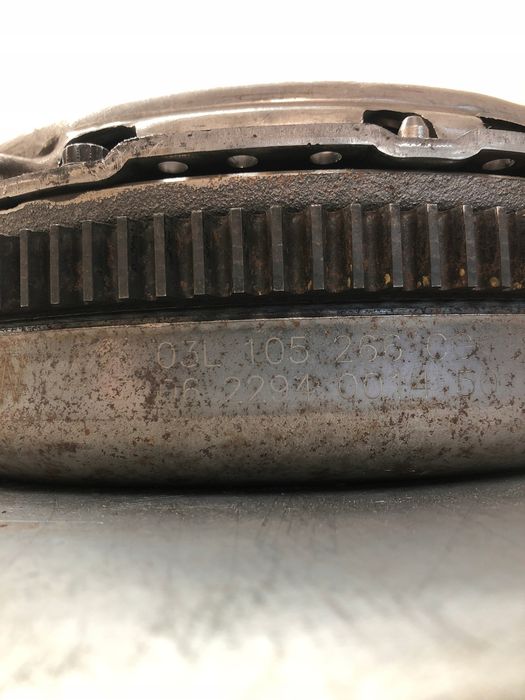 Sprzęgło koło Dwumasowe Q3 8U Vw tiguan skoda seat 2.0TDI…