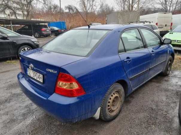 Syndyk sprzeda z wolnej ręki samochód osobowy Toyota Corolla Sedan