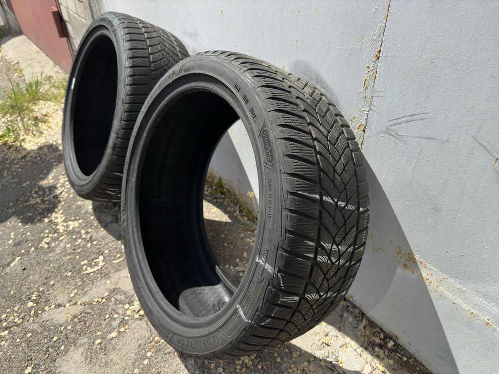 Резина r18 225/40 GoodYear