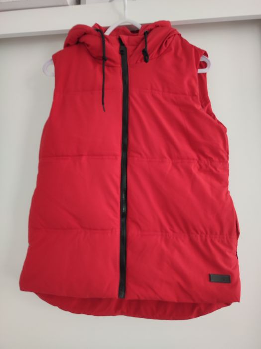 Kamizelka z kapturem