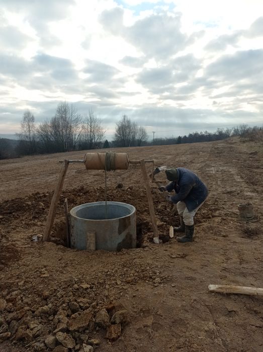 Czyszczenie studni z kregów
