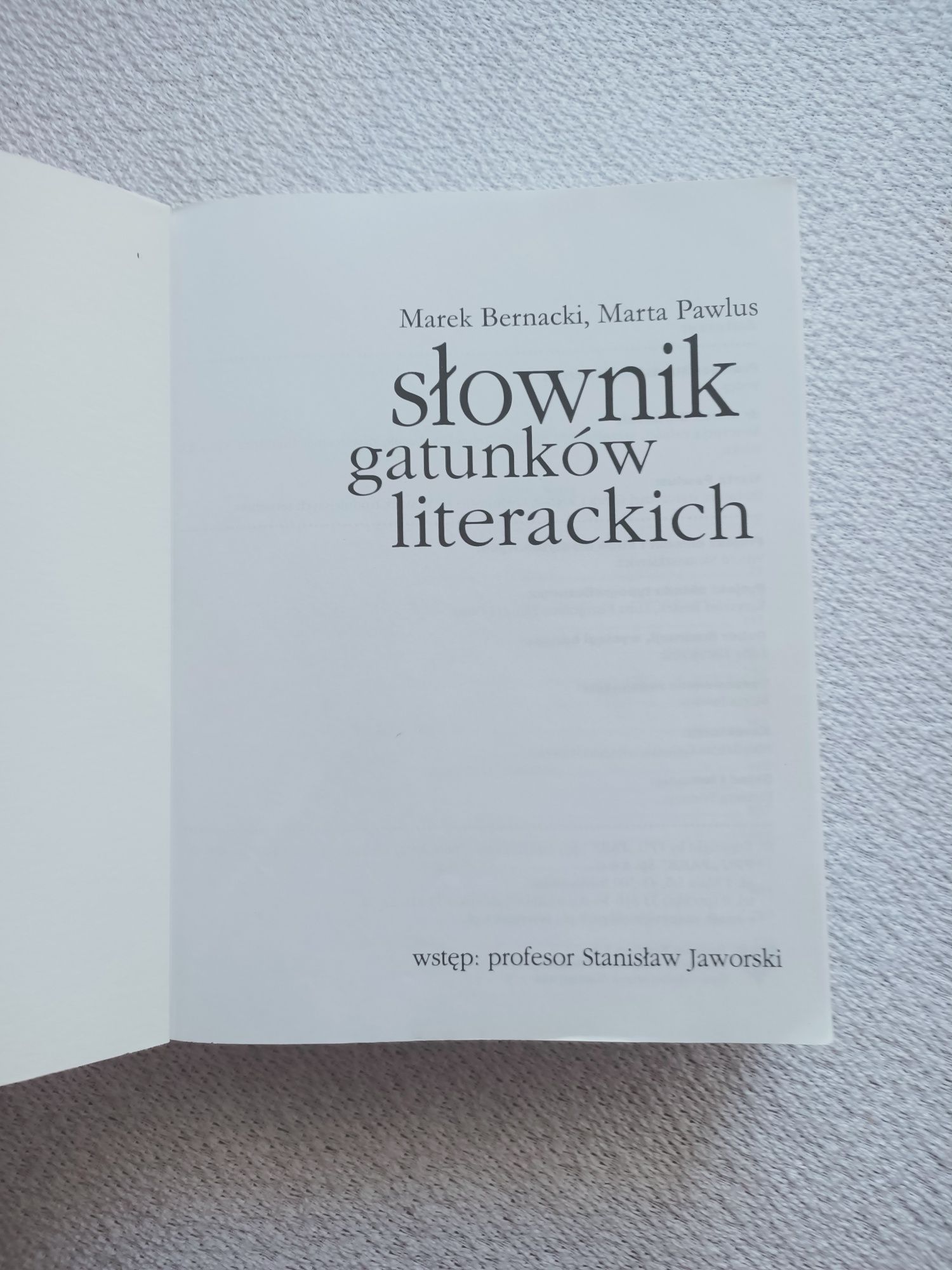 Słownik gatunków literackich