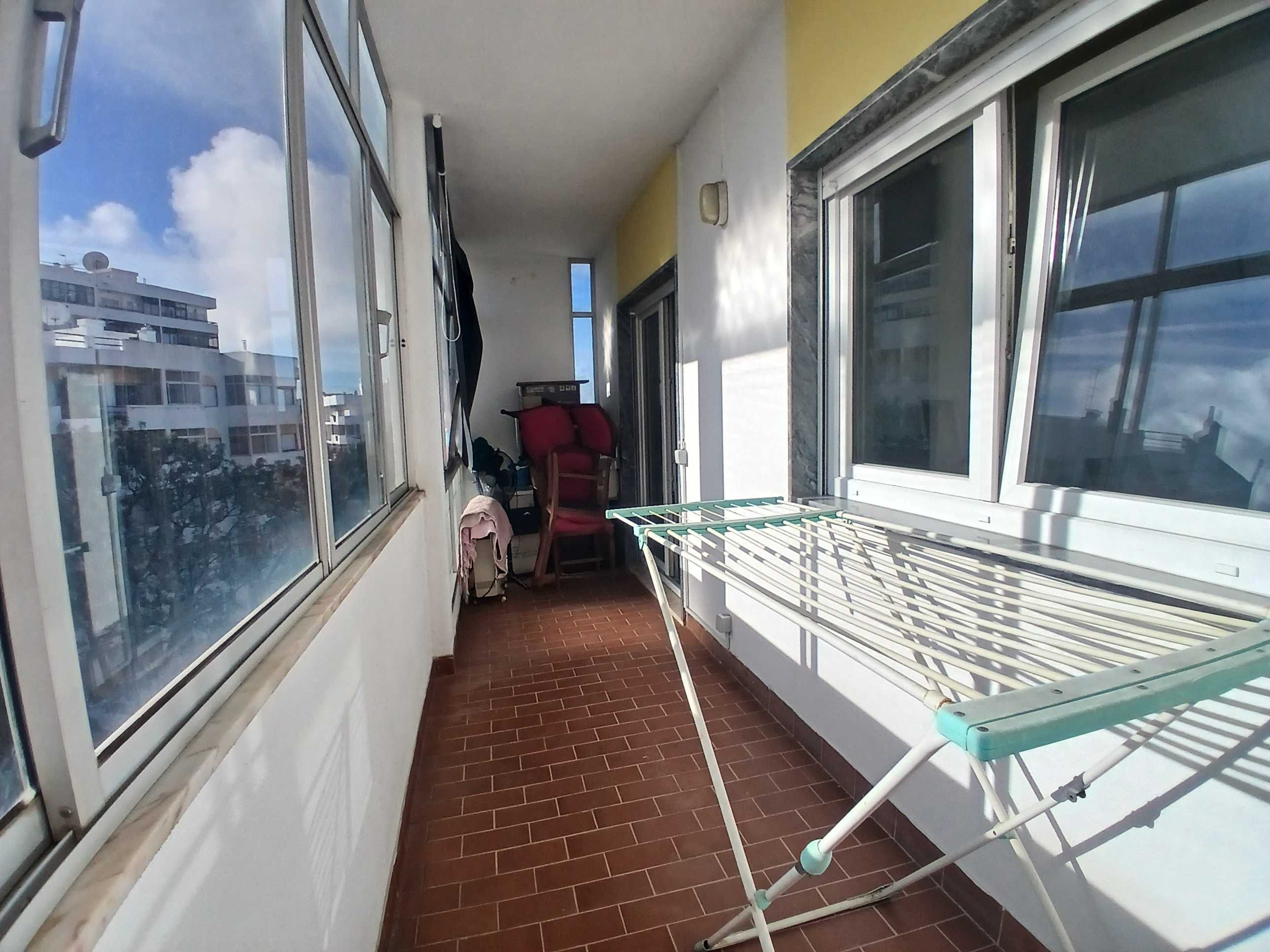 Apartamento T3 em Loulé com vista mar