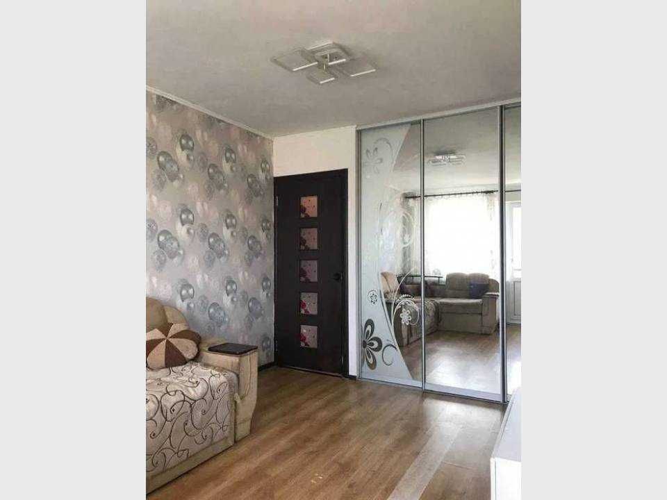 Продам 3 кімнатну квартиру з ремонтом та меблями
