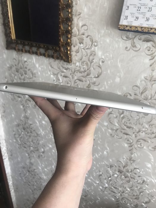 iPad 8 генерації на 128 гб