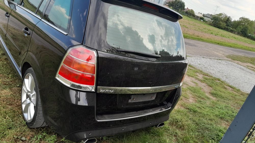 Opel zafira B opc 241Km z20leh błotnik inne z20r