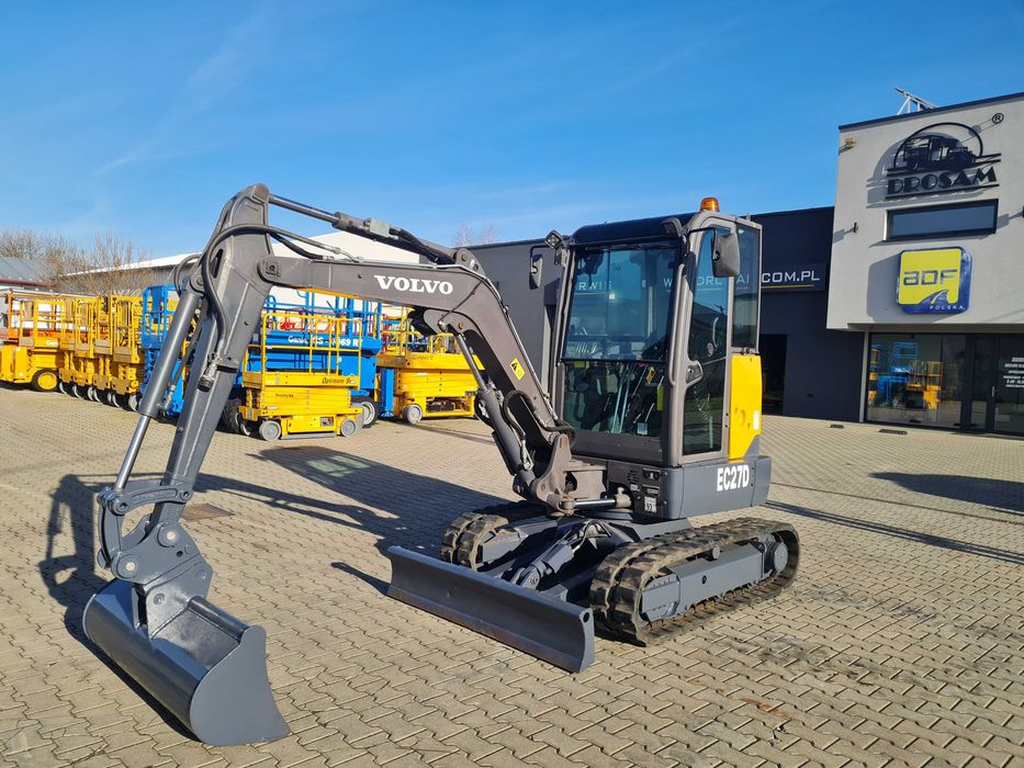 Minikoparka VOLVO EC27D, rok 2018