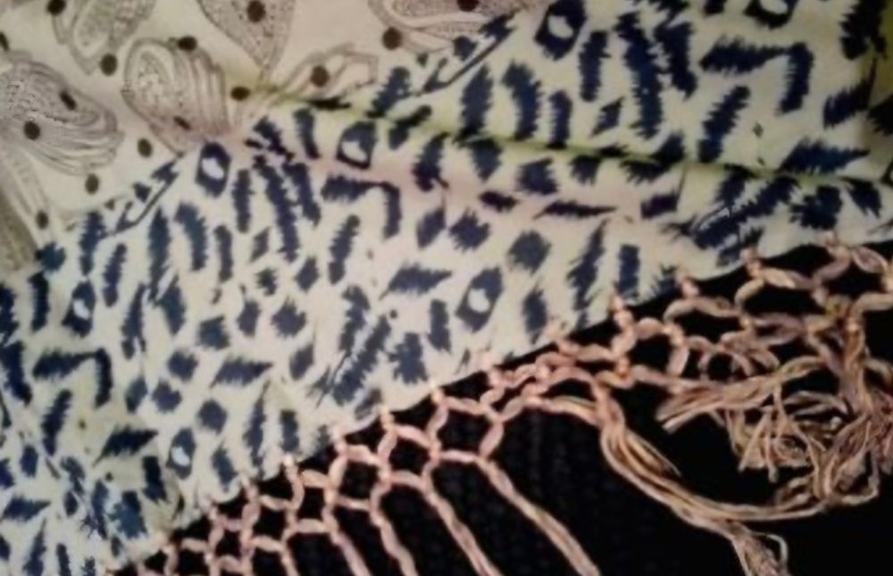 Lenço / Xaile Massimo Dutti