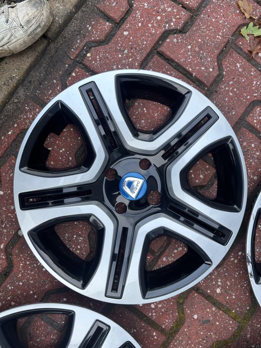 Oryginalne kołpaki 16” Dacia